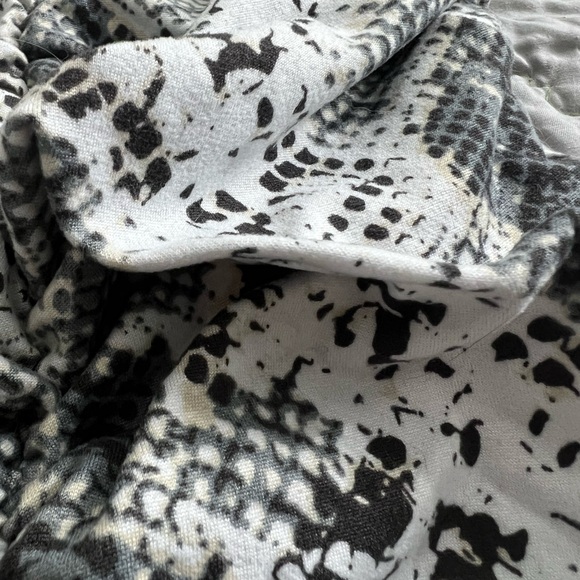 JLUXLABEL Cobra Ruched skirt - Picture 12 of 12